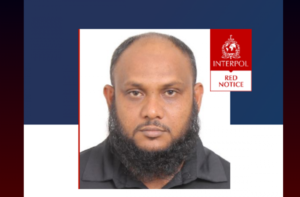 އެތައްބައެއްގެ އަތުން ފައިސާނަގައިގެން ފިލައިގެން އުޅުނު އައްމަޓީ ރާއްޖެ ގެެނެސްފި