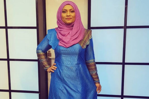 ބްރޯޑްކޮމްއަށް ޝިފްލާއާއިއެކު 3 ނަމެއް