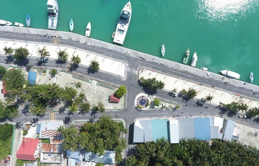 ކުޑަހުވަދޫ އެއަރޕޯޓް 6 މުއައްޒިފަކު ޕޮޒިޓިވްވެ ރަށް މޮނީޓަރިންގއަށް