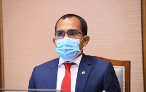 ކޮމިޓީގައި މަލީހު ނެންގެވި ޤާނޫނީ ނުކުތާތަކަށް ޖަވާބު ނުދެވި އެމްޑީޕީ މެމްބަރުން ރަތަށް!