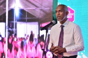 ފާޑުފާޑު ޕޯލްތައް ހަދާނެ ކަމެއްނެތް، އަހަރުމެންގެ ކެންޑިޑޭޓަކީ ރައީސް ޔާމީން: ޑރ.މުޢިއްޒު