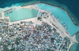 ނައިފަރުން މީހަކު ޕޮޒިޓިވްވެ ރަށް މޮނިޓަރިން އަށް