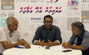 އެމްޑީޕީ އުފެއްދުމުގައި އިސްދައުރެއް އަދާކުރެއްވި ޝުއައިބު ޑރ.މުއިއްޒު ކެމްޕެއިންގައި