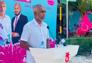 ކައުންސިލް ވޯޓަކީ މިހާރުއޮތް ނުރައްކާތެރި ހާލަތުން އަރައިގަތުމަށް ލިބޭ ފަހު ފުރުސަތު: މުއިއްޒު