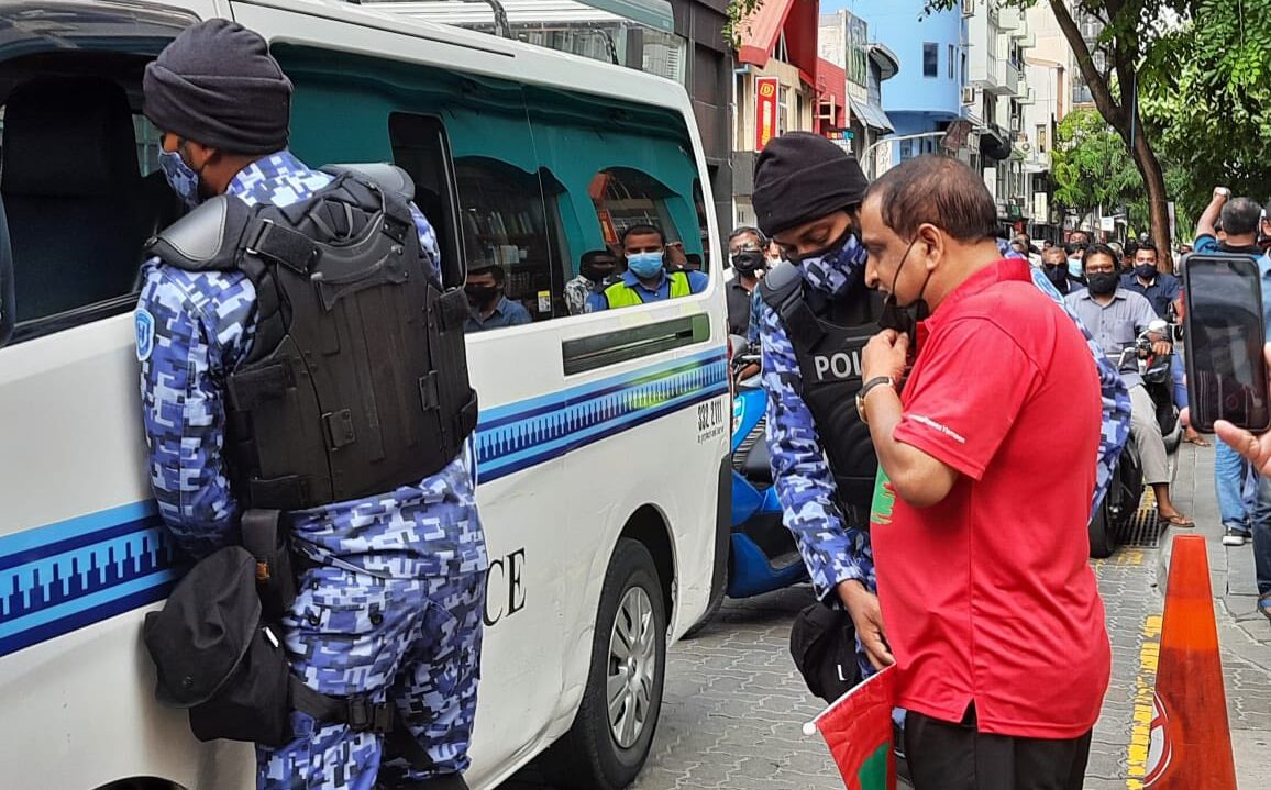 މުޒާހަރާގެ އިސްމޭސްތިރިޔާ ނިމާލް ހައްޔަރުކޮށްފި