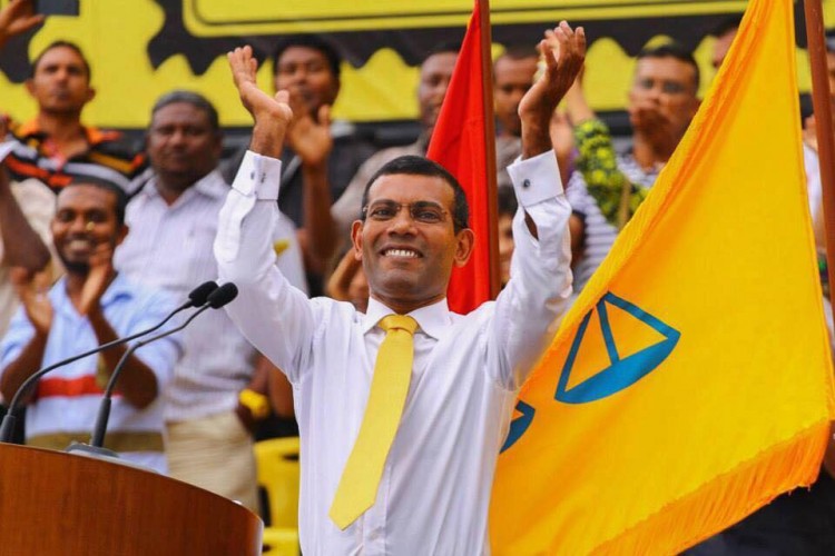 ނަޝީދު މުއިއްޒަށް މަރުހަބާ ވިދާޅުވެ، އެއްބާލުން ދޭނެކަމަށް ވިދާޅުވެއްޖެ