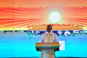 މަތީ ތަޢުލީމު ނުލިބިދާނެކަމުގެ ހާސްކަމުގައި މިހާރު ތިބޭކަށް ނުޖެހޭ: ރައީސް 