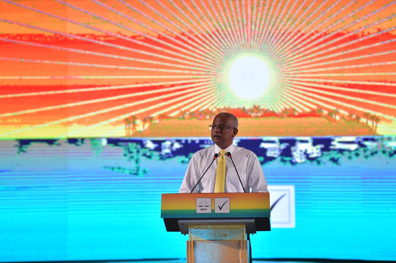 މަތީ ތަޢުލީމު ނުލިބިދާނެކަމުގެ ހާސްކަމުގައި މިހާރު ތިބޭކަށް ނުޖެހޭ: ރައީސް 