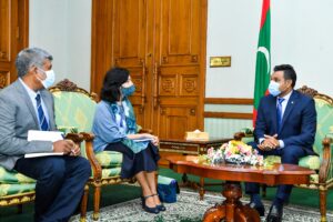 ޔުނިސެފް ރެޕްރެޒެންޓޭޓިވް ނާއިބު ރައީސްގެ އަރިހަށް އިހްތިރާމްގެ ޒިޔާރަތެއް ކުރައްވައިފި