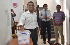 މިއީ ޕާޓީގެ ވޯޓު ފޮށިތަކުގައި ޕާޓީގެ ރައީސް އަތް އެޅުމުގެ ނަތީޖާ: އިބްރާ