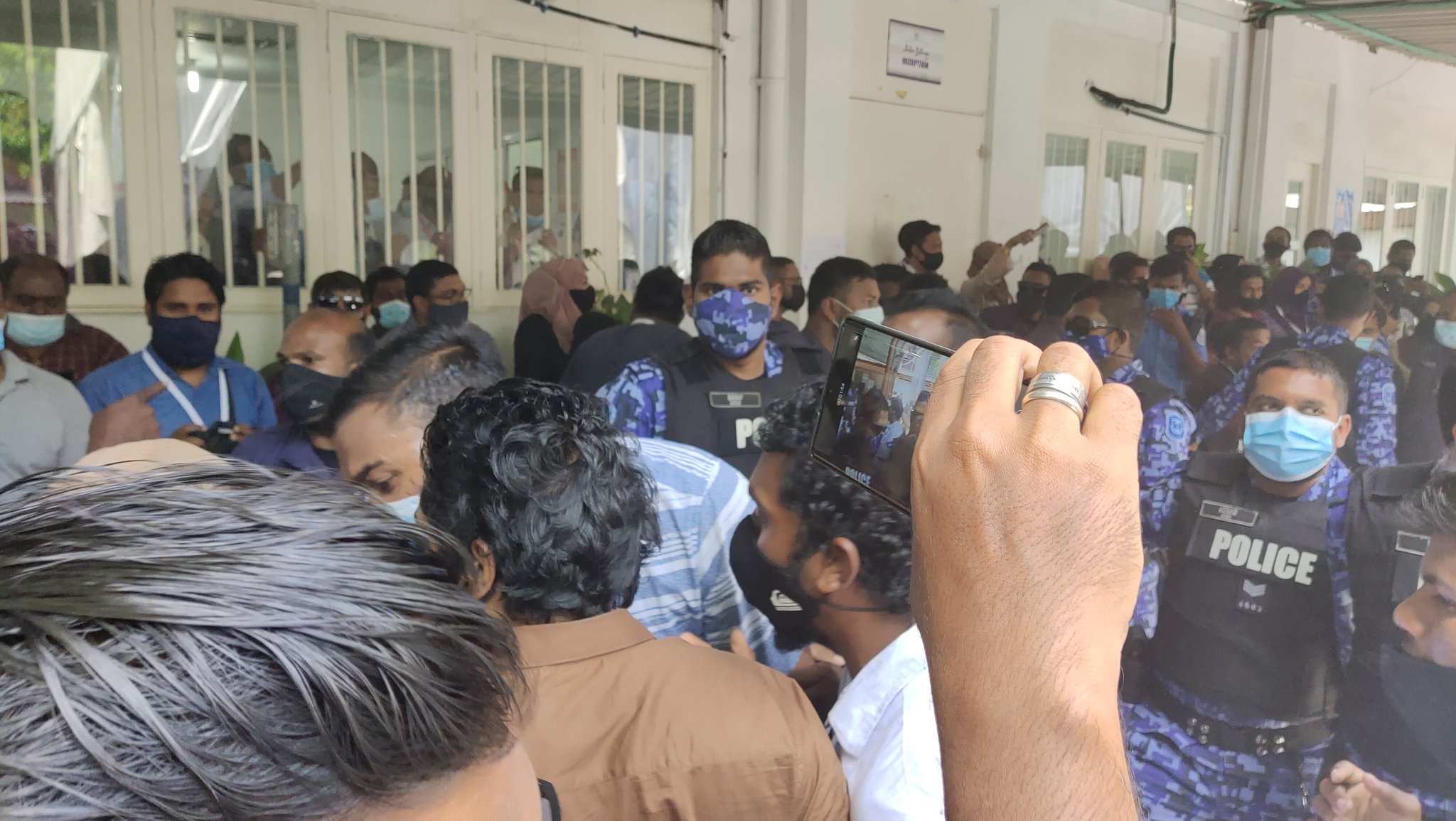 ނަޝީދު އުޅުއްވަނީ ހަޖަމް ނުވެގެން ވޯޓު ގަޑުބަޑުކުރަން، ބޭނުންހާ ކަމެއްނުކުރެވޭނެ: އަދުރޭ