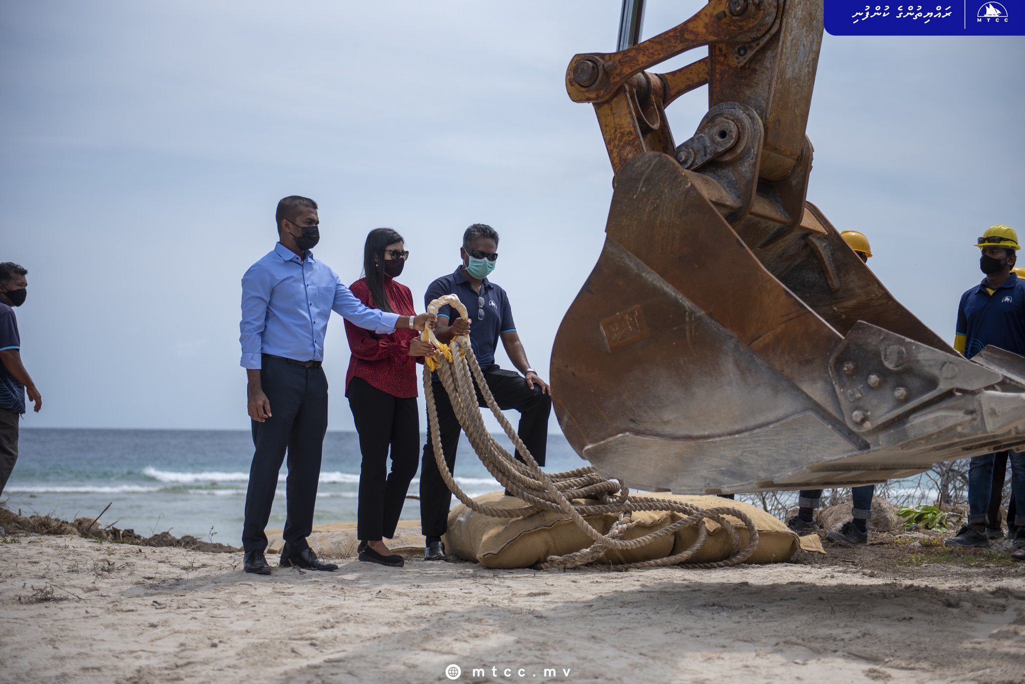 އައްޑޫ މީދޫ ގޮނޑުދޮށް ހިމާޔަތް ކުރުމުގެ މަސައްކަތް ފަށައިފި