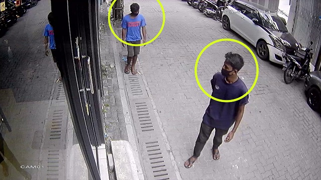 ގޭސް ފުޅިއެއް ވަގަށް ނަގައިގެން ދެމީހަކު ހޯދަނީ