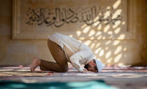 ރަމަޟާން މަހާ އިސްތިގްބާލު ކުރުން (ފުރަތަމަ ބައި)!