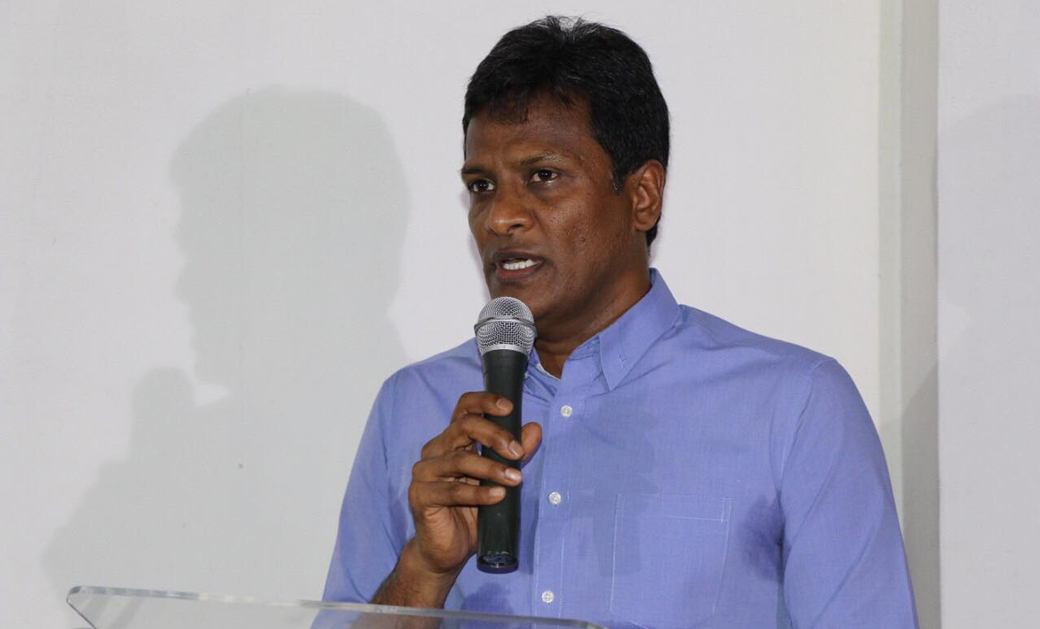 ވޯޓު ދޭން ވާނީ ތިލަފަތަށް، ރުކަށް، ދޮލަނގަކަށް ނޫން، އެންމެ ޤާބިލް މީހާއަށް: އުމަރު