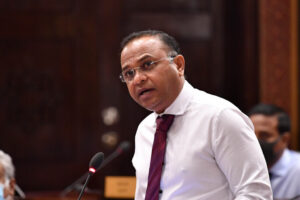 އެމްޑީޕީގެ އެތެރޭގެ ކޯޅުމާއި ހެދި އާންމު މެންބަރުން މާޔޫސްވެއްޖެ: އަނދުން ޙުސައިން