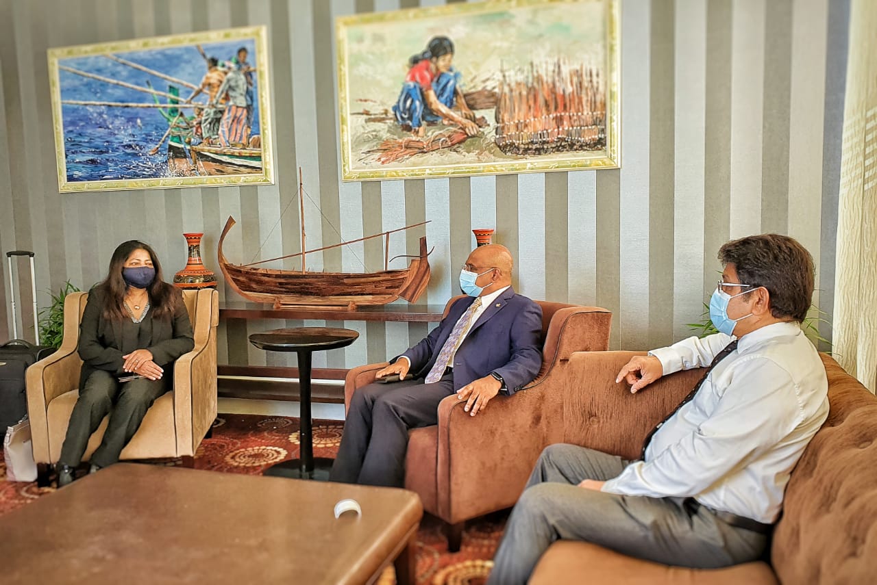 ރަސްމީ ދަތުރުފުޅެއްގައި ޝާހިދު ކުވައިތަށް ފުރާވަޑައިގެންފި
