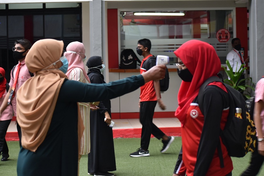 ތިން މަހުގެ މެދު ކެނޑުމަކަށްފަހު ދަރިވަރުން ސްކޫލުތަކަށް