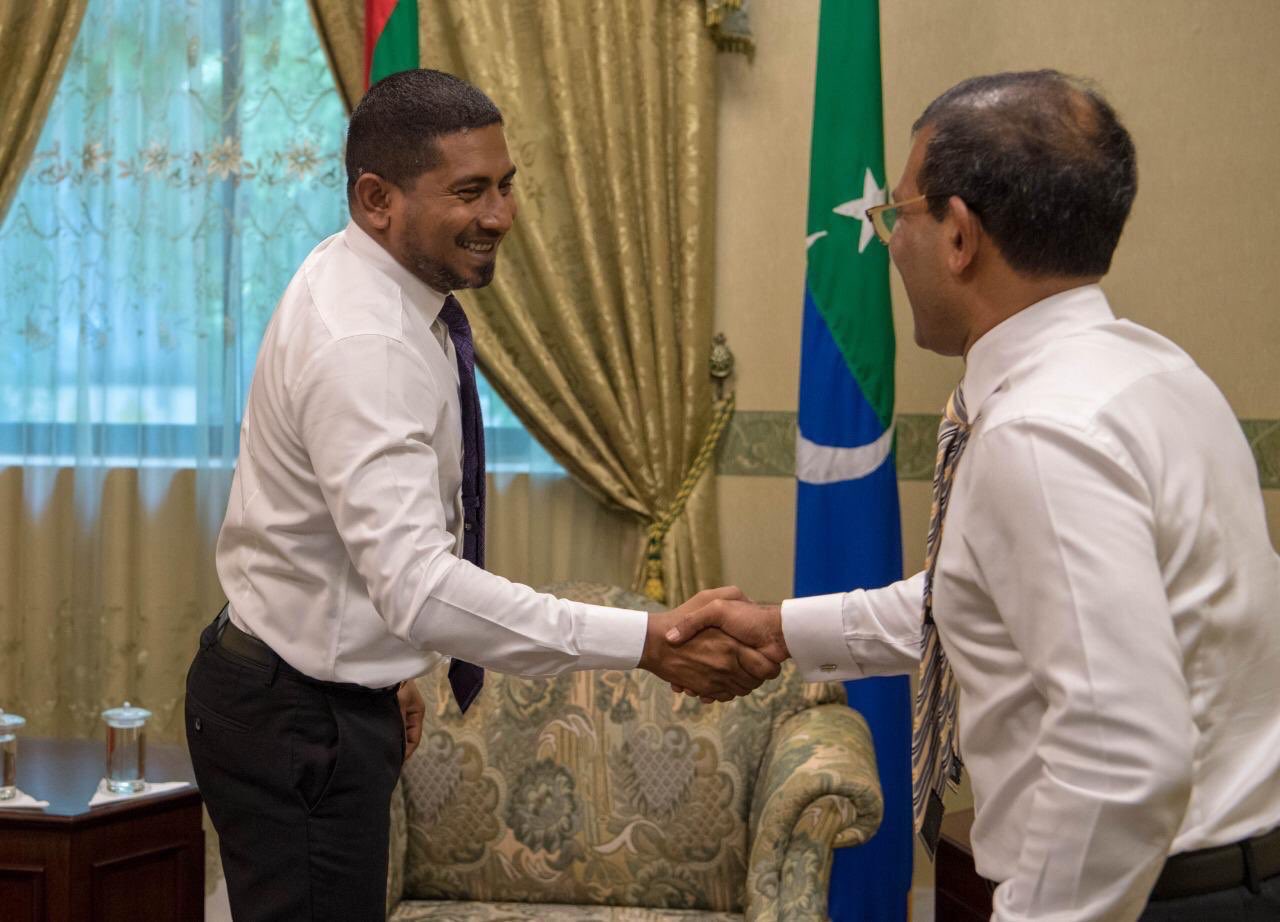 މެދު އުތުރު ޕްރޮވިންސްގެ ރައީސް ކަމަށް މިނިސްޓަރ މަހުލޫފް ވާދަކުރައްވަނީ