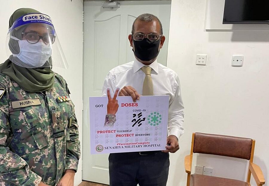 ރައީސް ނަޝީދު ކޮވިޝީލްޑް ވެކްސިންގެ ދެވަނަ ޑޯޒް ޖައްސަވައިފި