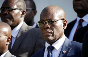 ހެއިޓީގެ ބޮޑުވަޒީރު އިސްތިއުފާ ދެއްވައިފި