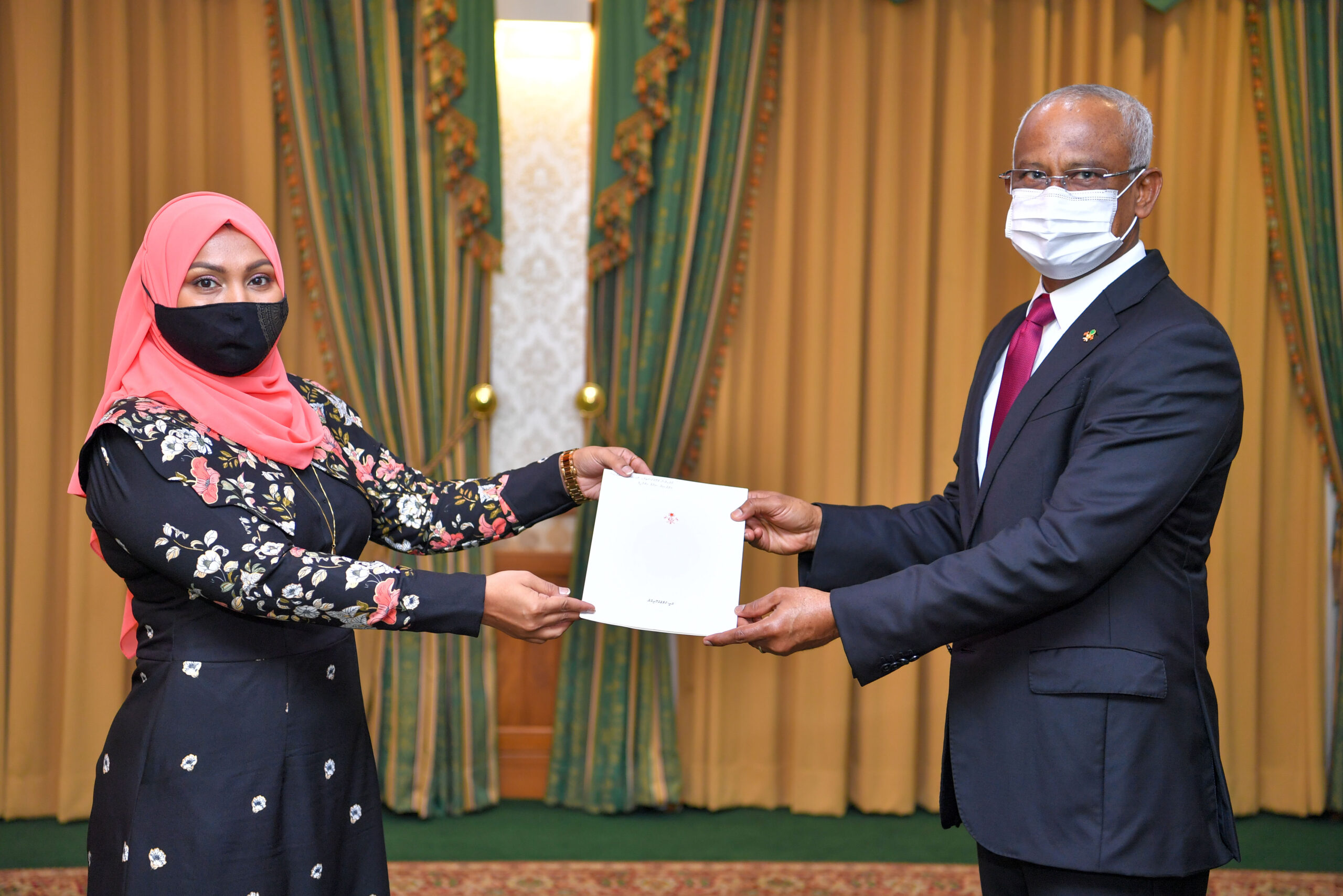ބްރޯޑްކޮމްއަށް ޝިފްލާ އައްޔަންކުރައްވައިފި