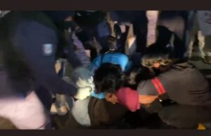 ފުލުހުން ބާރުގެ ބޭނުންކުރި މައްސަލަ 241 ކޮމިޓީއާއި، ހިއުމަން ރައިޓްސް ކޮމިޓީއަށް ހުށައަޅައިފި