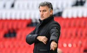 ގަލްޓިއޭ ގެންދަން ނަޕޯލީން މަސައްކަތް ކުރަނީ