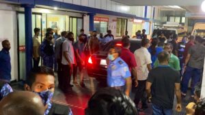 ރައީސް ނަޝީދުގެ ހާލުކޮޅު ރަނގަޅު، ރައީސް ޞާލިހާއި، ވެރިން އޭޑީކޭގައި