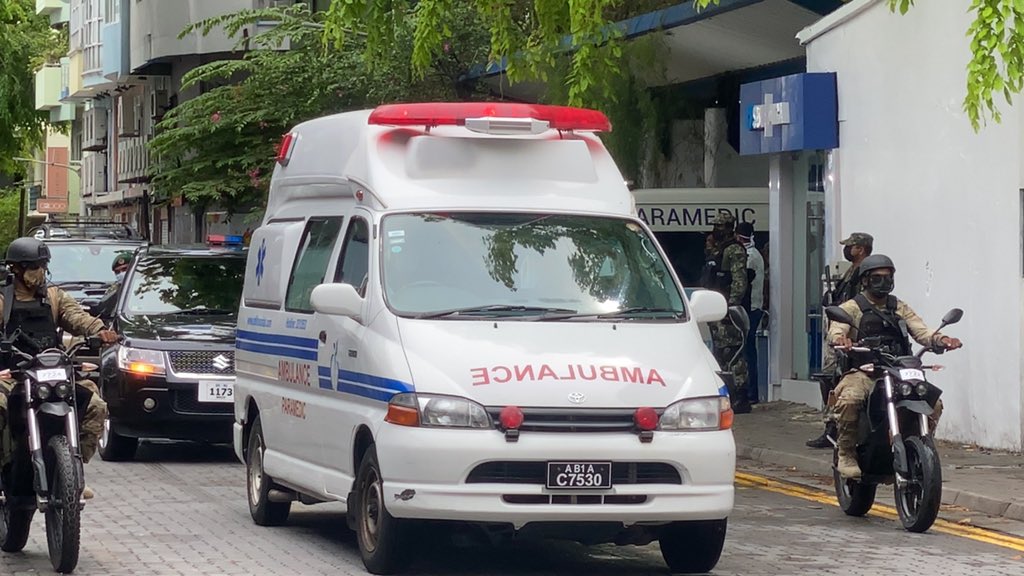 ވަރުގަދަ ސެކިއުރިޓީއަކާއެކު ރައީސް ނަޝީދު ފަރުވާއަށް ބޭރަށް ފުރާވަޑައިގަންނަވަނީ