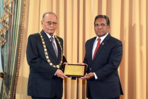 ކޯވިޑް ބަލީގައި ކުރީގެ އޮޑިޓަރ ޖެނެރަލް އިސްމާއިލް ފަތުހީ އަވަހާރަ ވެއްޖެ