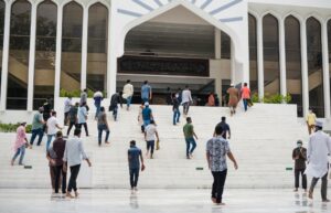 ފިޠުރު ޢީދު ދުވަހަކީ ބުރާސްފަތި ދުވަސް
