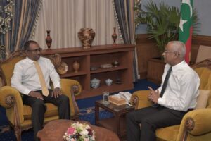 އާޒިމް އެމްޑީޕީން ވަކިވެފައިވާކަމަށް ކޮމެޓީން ނިންމައިފި