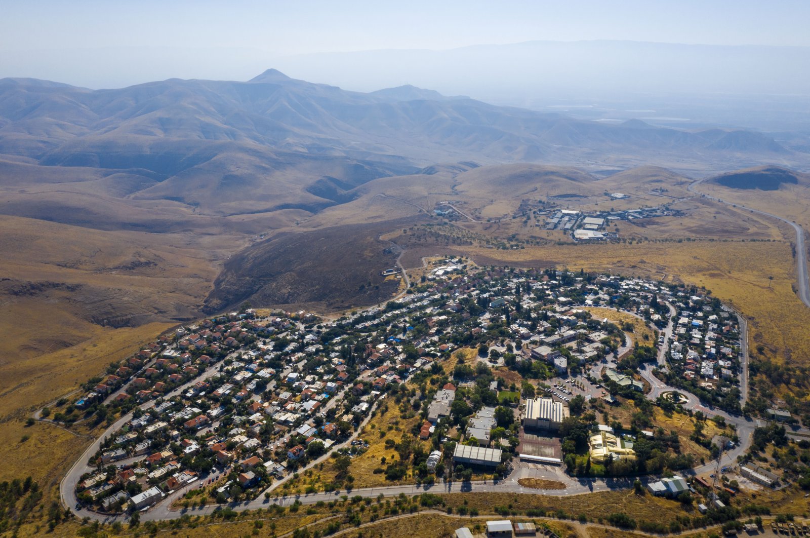 ހިފާފައިވާ ބިންތަކުގައި އިމާރާތްކުރުމާ ގުޅުހުރި ކުންފުނިތައް ނޯވޭ ފަންޑުން ބޭރު ކޮށްފި