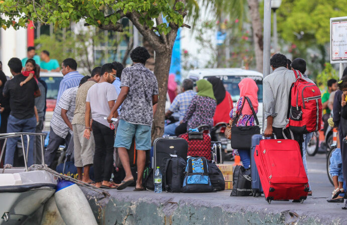 ނުރައްކާބޮޑުވެ އެއްރަށުން އަނެއް ރަށަށް ދަތުރު ކުރުން މަނާކޮށްފި