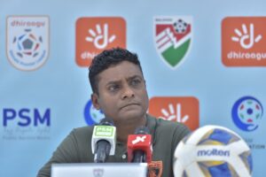 މާޒިޔާ ބަލި ކުރެވެންޏާމު އެކަން ކުރެވޭނީ އީގަލްސްއަށް: ޝާޒްލީ