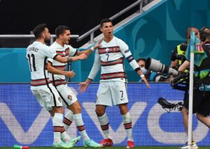 ރޮނާލްޑޯގެ ދެ ގޯލާއެކު ޗެމްޕިއަން ޕޯޗުގަލް މޮޅުވެއްޖެ