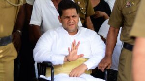 މަރުގެ ހުކުމް އިއްވާފައިވާ ސިޔާސި މީހަކު މިނިވަން ކުރުމުން، ގޮޓަބަޔާއަށް ބޮޑެތި ފާޑު ކިއުތަކެއް އަމާޒު ވެއްޖެ