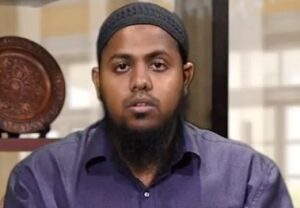 ޓްވީޓަކާއި ގުޅިގެން ސަލަފްގެ ޢިލްމުވެރިޔަކު ފުލުހަށް ހާޒިރުވާން އަންގައިފި