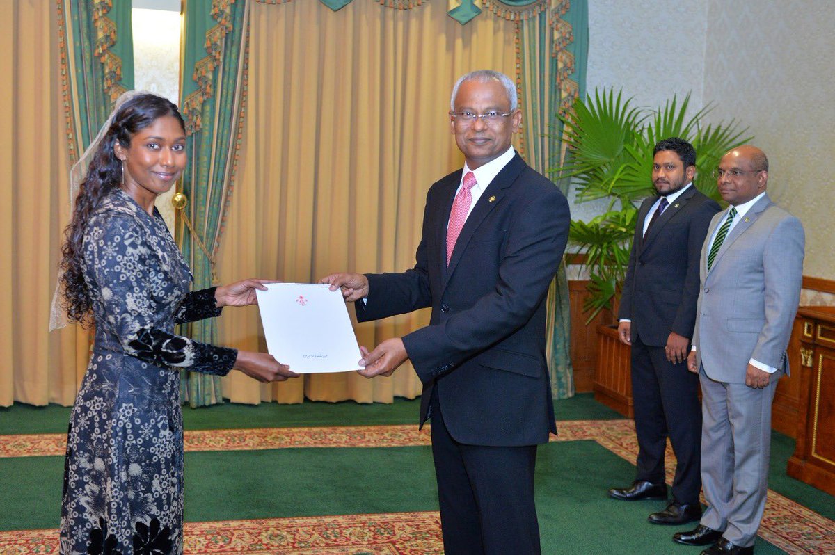 ޝާހިދުގެ ޚާއްސަ މަންދޫބަކަށް އެމްބެސެޑަރ ތިލްމީޒާ