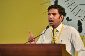 ނަފްރަތު ބިލަށް ކައުންސިލް ތަކުން ދެކޮޅު ހަދާތީ ސިއްޕެ ރަތަށް!
