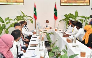 ހަނިމާދޫ ކައުންސިލުން އެދެނީ އެއަރޕޯޓުގެ މަސައްކަތް އަވަސްކޮށްދެއްވުމަށް