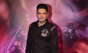 ބޫޝަން ކުމާރުގެ މައްޗަށް ޖިންސީ ގޯނާގެ ތުހުމަތު!