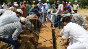 ކޯވިޑް ބަލީގައި ދުނިޔެއިން މަރުވި މީހުންގެ އަދަދު 4 މިލިއަނަށް