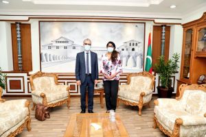 ރައީސްގެ ޚާއްޞަ މަންދޫބު މިނިސްޓަރ މާރިޔާއާ ބައްދަލުކޮށްފި