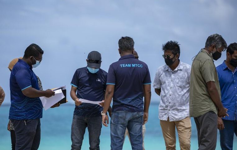 ދިއްދޫ ބަނދަރުގެ މަސައްކަތް ކުރިއަށްދާގޮތް އާޒިމް ބައްލަވާލައްވައިފި