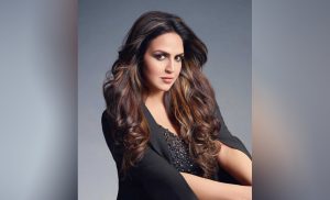 އީޝާ ޑިއޯލް ޕްރޮޑަކްޝަން ހައުސްއެއް ލޯންޗް ކޮށްފި