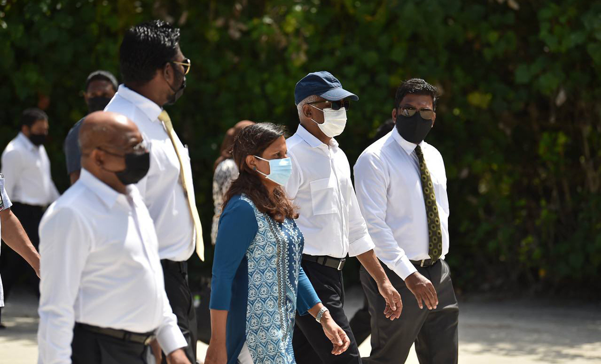 ރައީސުލްޖުމްހޫރިއްޔާގެ ދެކަނބަލުން ހދ. އަތޮޅަށް ކުރައްވާ ދަތުރުފުޅުގެ ތެރެއިން ކުމުންދޫއަށް ވަޑައިގަތުން