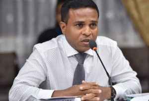 މިނިމަމް ވޭޖާއެކު ރައްޔިތުންގެ ދިރިއުޅުމުގެ ޙާލަތަށް ހެޔޮ ބަދަލު އަންނަނާނެ: އަޙްމަދު