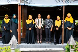 ރަށުގެ ތަރައްޤީގައި ރައްޔިތުންގެ ޚިޔާލު ހޯދުން މުހިންމު: ފަޒުނާ
